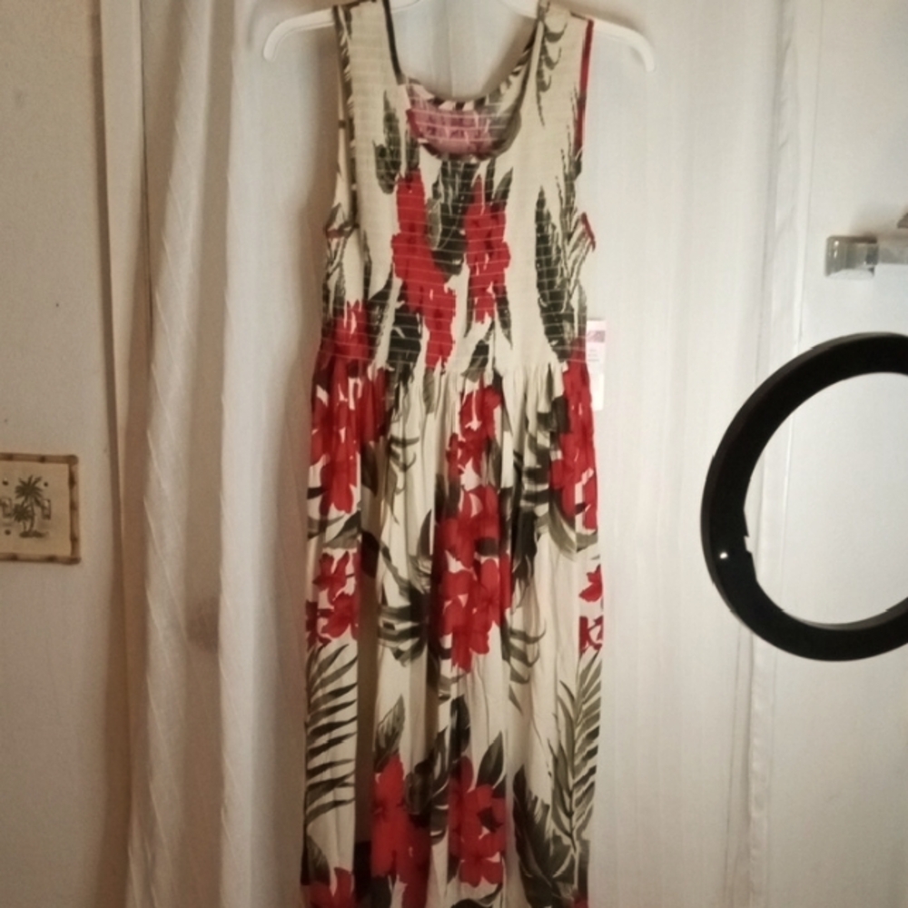 Favant Hawaii Sun Dress